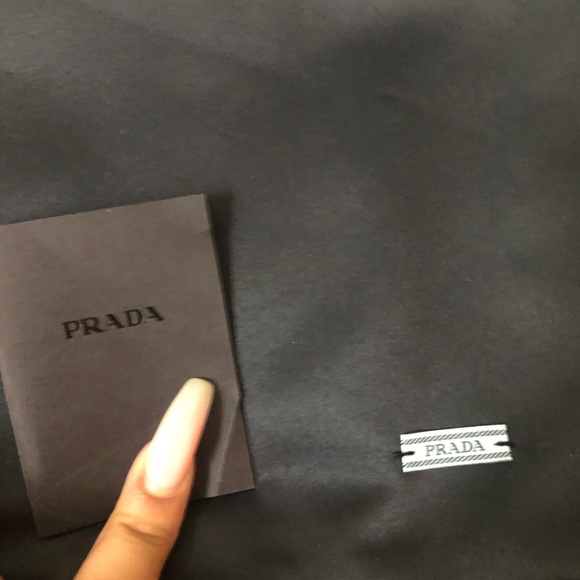 Prada heels never coming out again - Picture 2 of 4